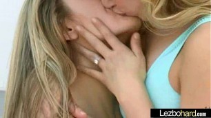 &lpar;Mia Malkova & Kenna James&rpar; Teen Lesbos Make Love Sex Scene On Camera mov-21