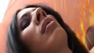 She-Male loves to have an Anal Orgasm