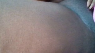 Ebony teen masturbates on webcam with clitoral stimulator